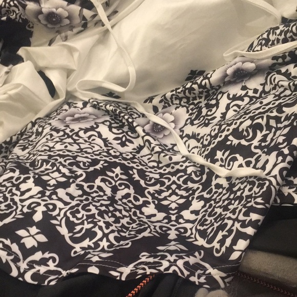 (1XL) vintage tunic mini dress black white floral - Picture 3 of 5